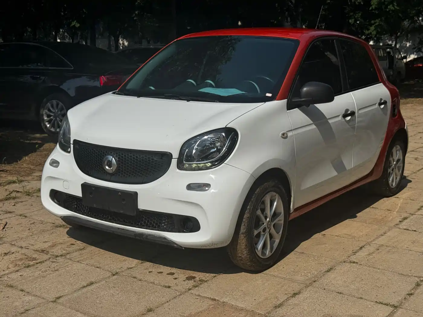 smart smart forfour 2016 1.0L 52kW Agile Edition