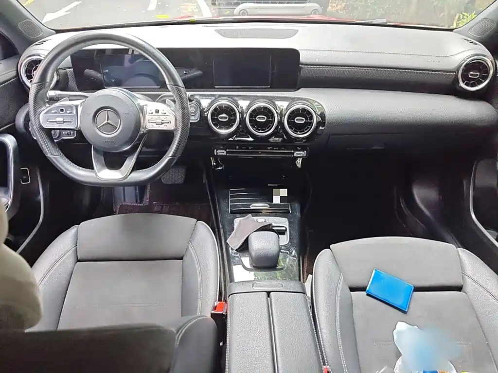 Mercedes-Benz Mercedes-Benz A-Class 2019 A 180 L Sport Sedan