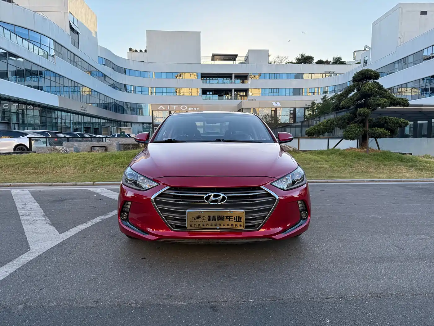 Hyundai Elantra 2016 Model 1.6L Automatic Smart Elite