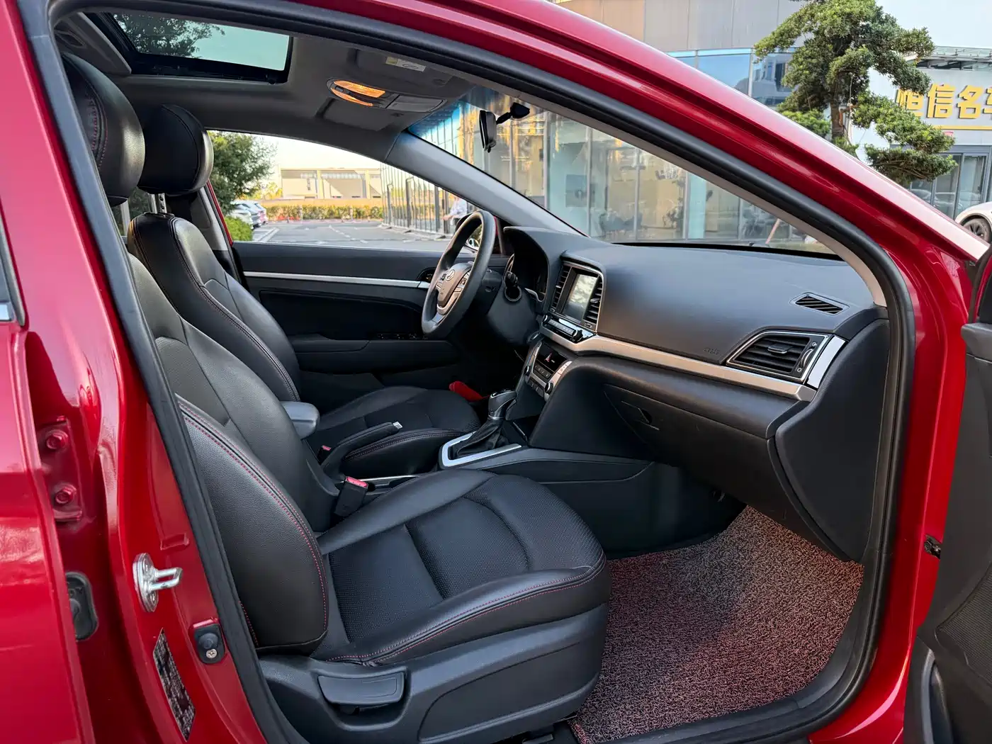 Hyundai Elantra 2016 Model 1.6L Automatic Smart Elite