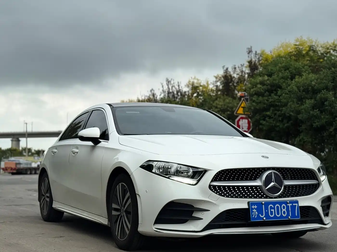 Mercedes-Benz Mercedes-Benz A-Class 2019 A 180 L Sport Sedan