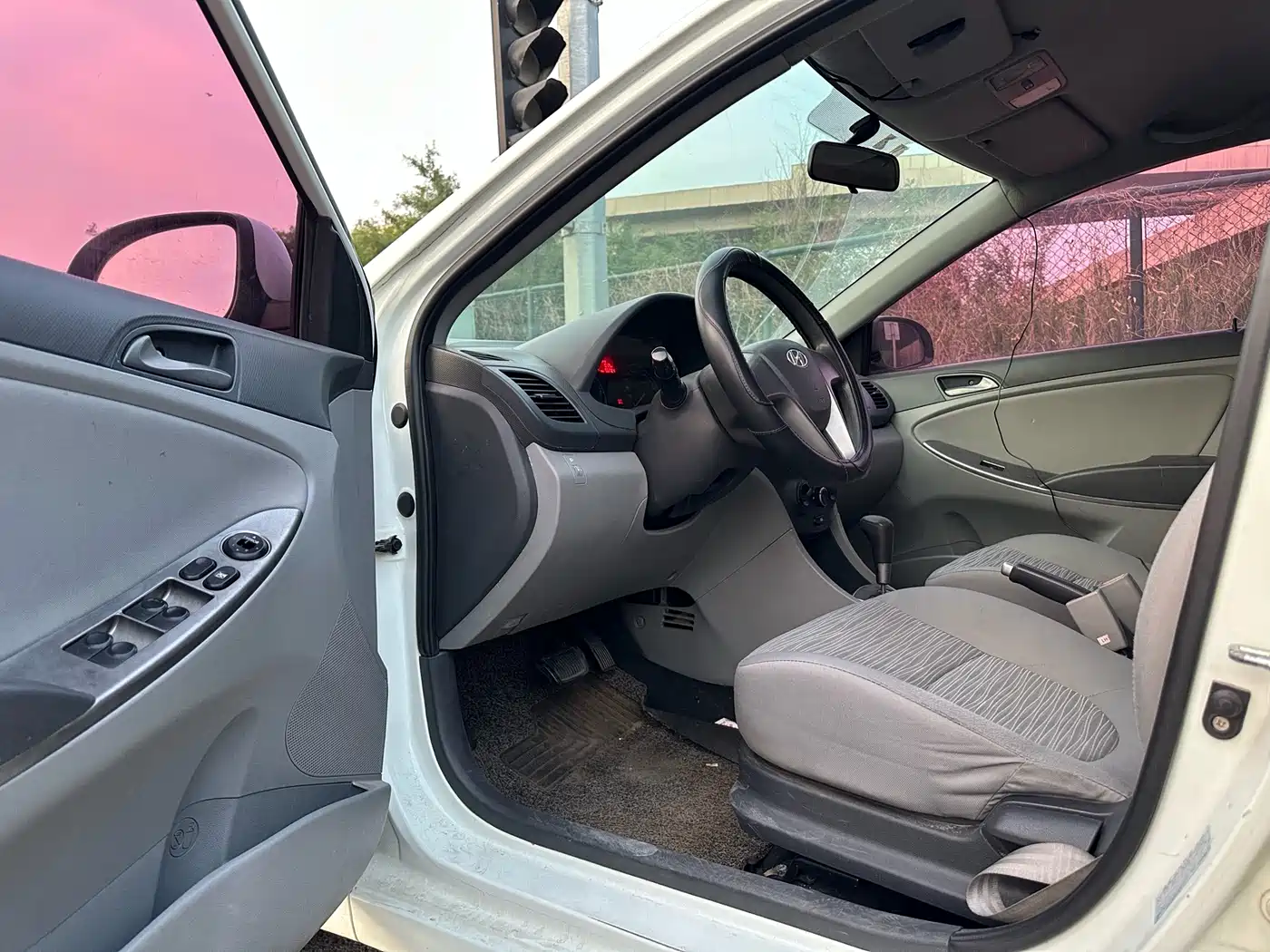 Hyundai Verna 2014 1.4L Automatic Smart GLS