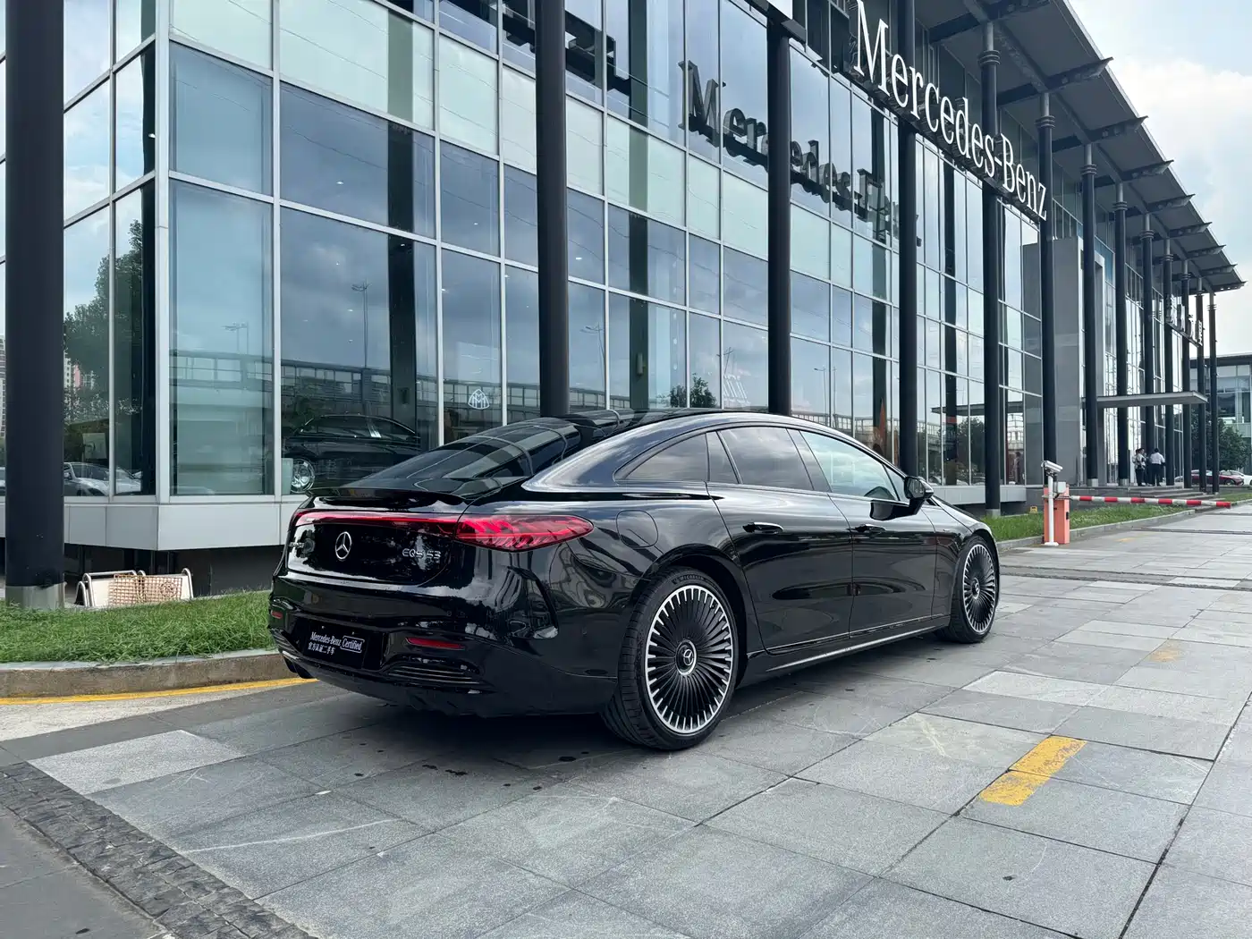Mercedes-Benz Mercedes-Benz EQS AMG 2022 AMG EQS 53 4MATIC+