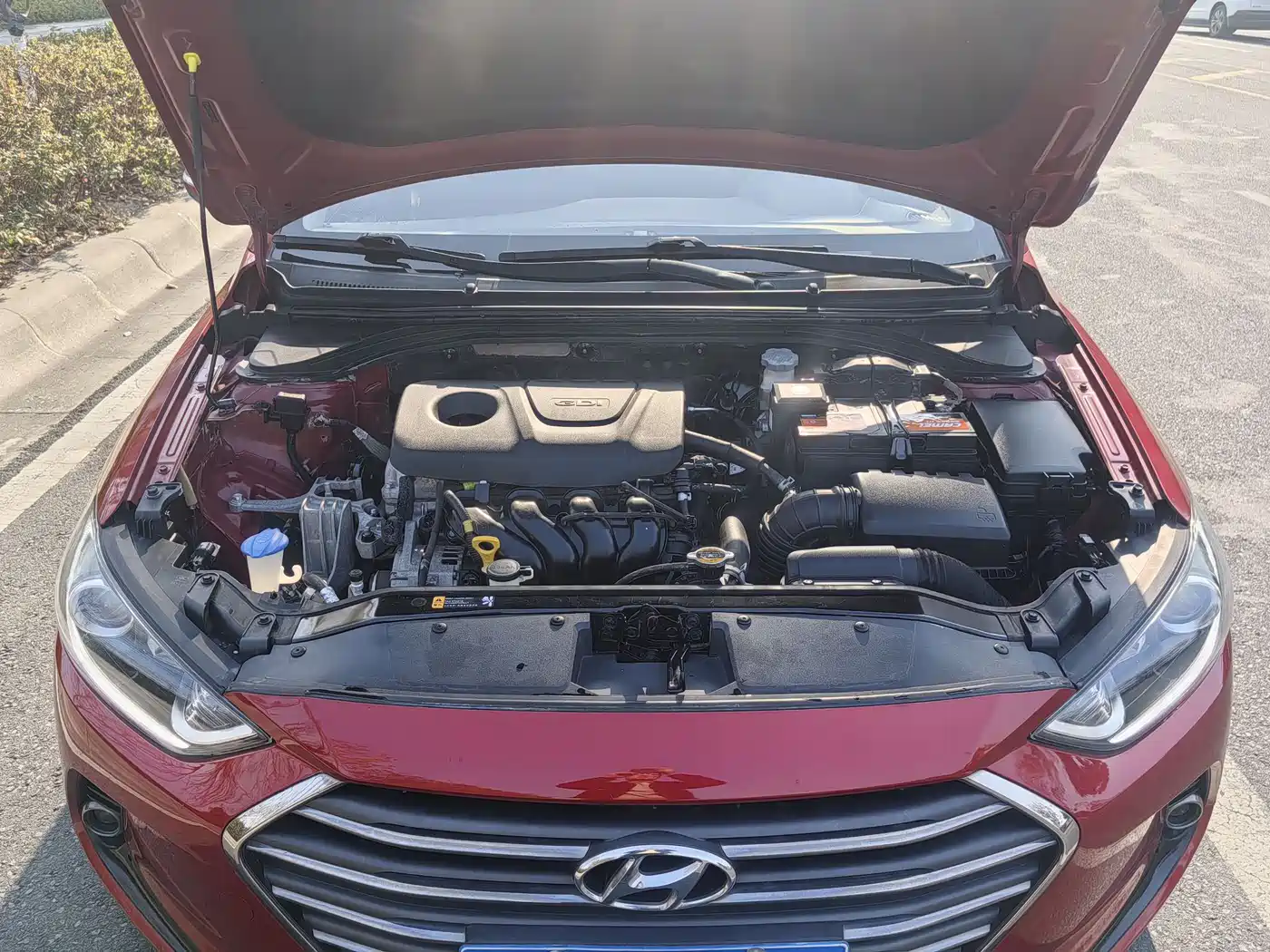 Hyundai Elantra 2016 Model 1.6L Automatic Smart Elite