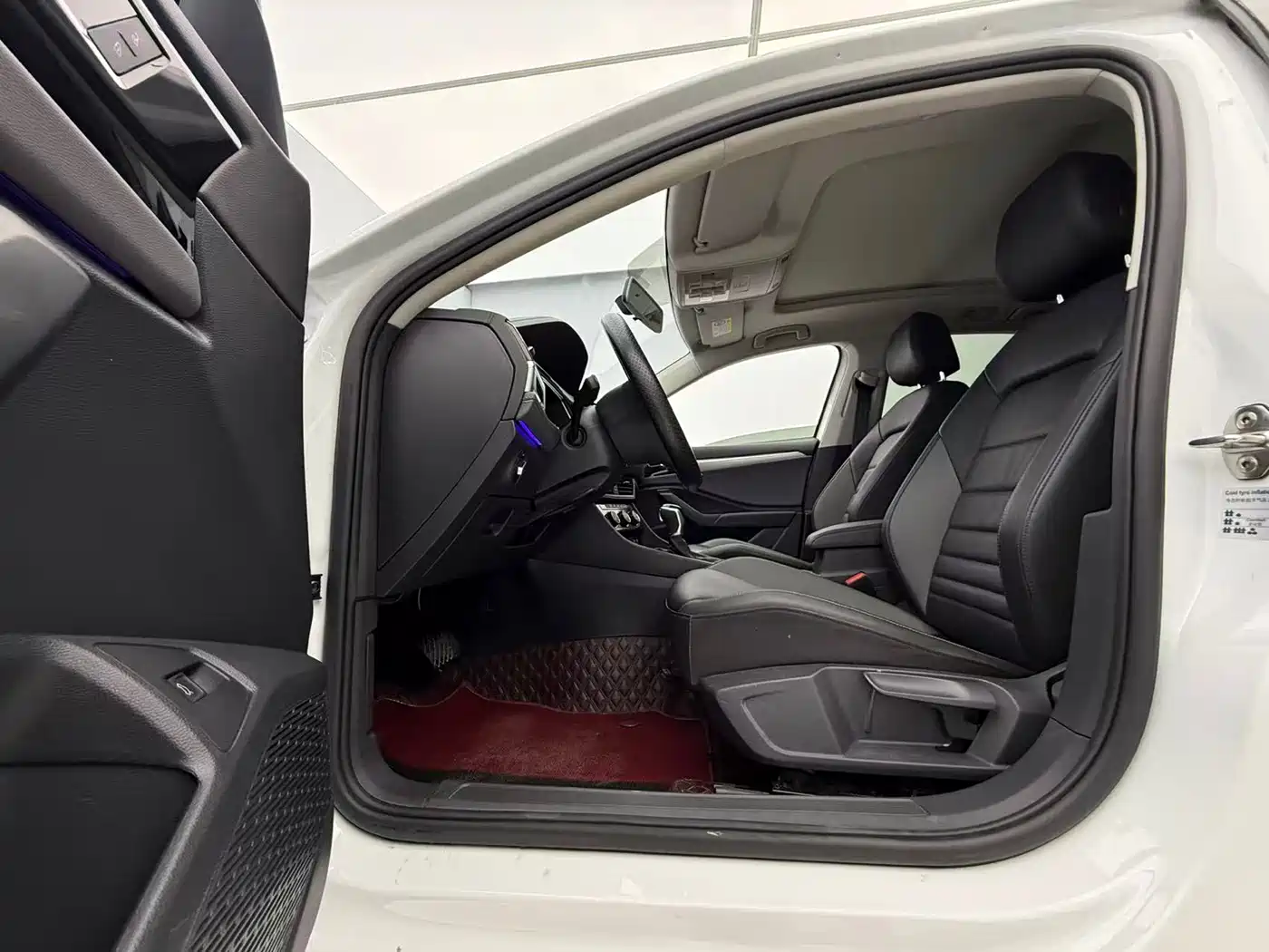 Volkswagen Sagitar 2022 280TSI DSG Surpassing Edition