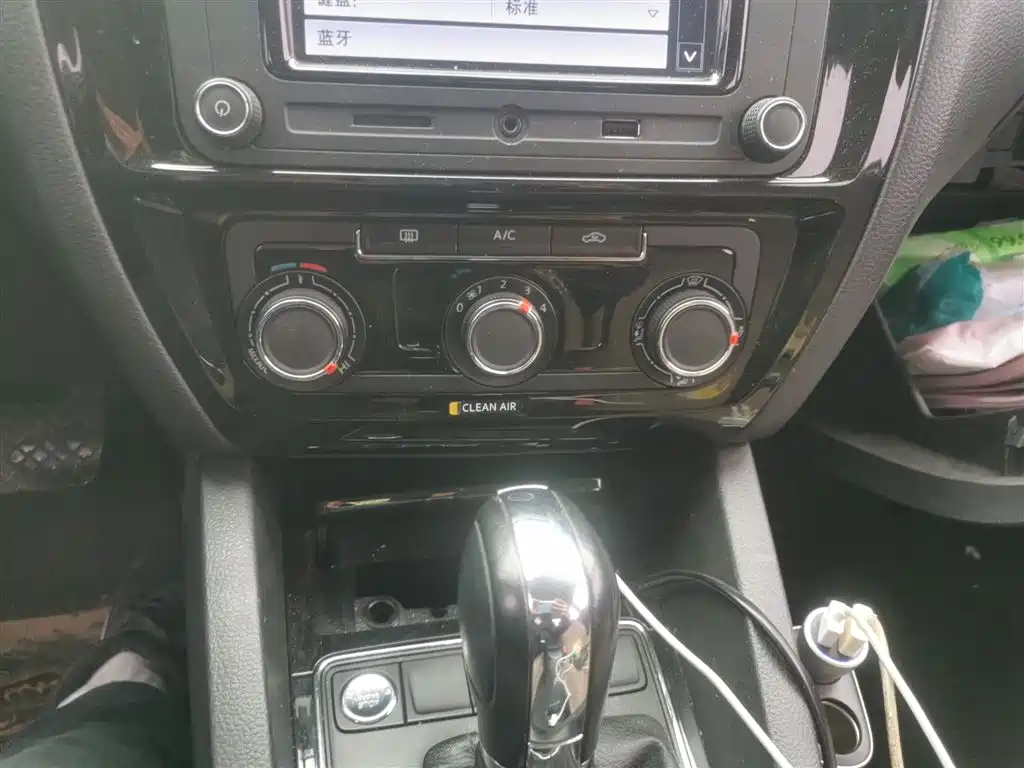 Volkswagen Sagitar 2018 1.6L Automatic Comfort