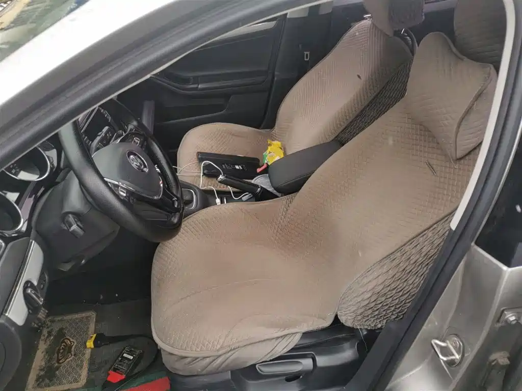 Volkswagen Sagitar 2018 1.6L Automatic Comfort