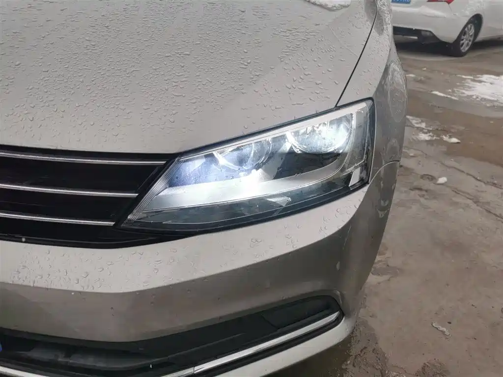 Volkswagen Sagitar 2018 1.6L Automatic Comfort