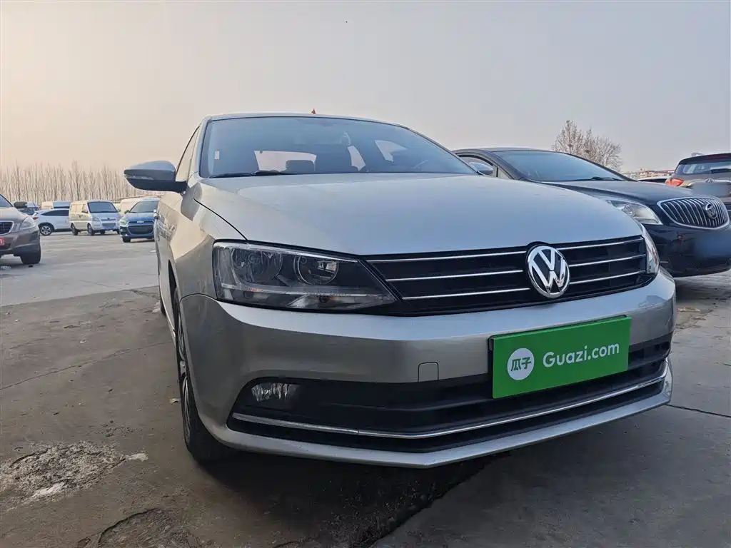 Volkswagen Sagitar 2018 1.6L Automatic Comfort
