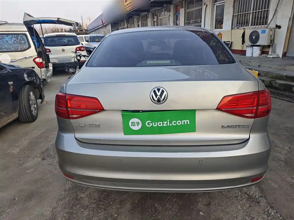 Volkswagen Sagitar 2018 1.6L Automatic Comfort