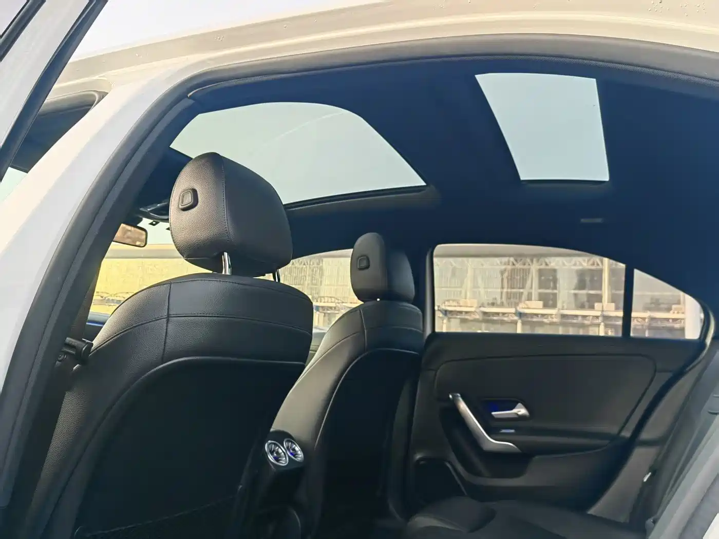 Mercedes-Benz Mercedes-Benz A-Class 2021 A 180 L Sports Sedan