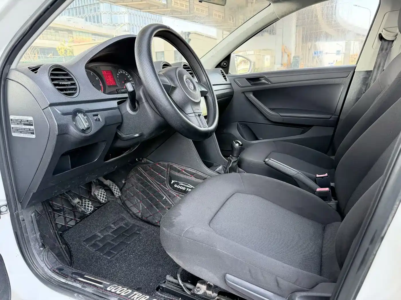 Volkswagen Jetta 2015 Value Edition 1.6L Manual Fashion