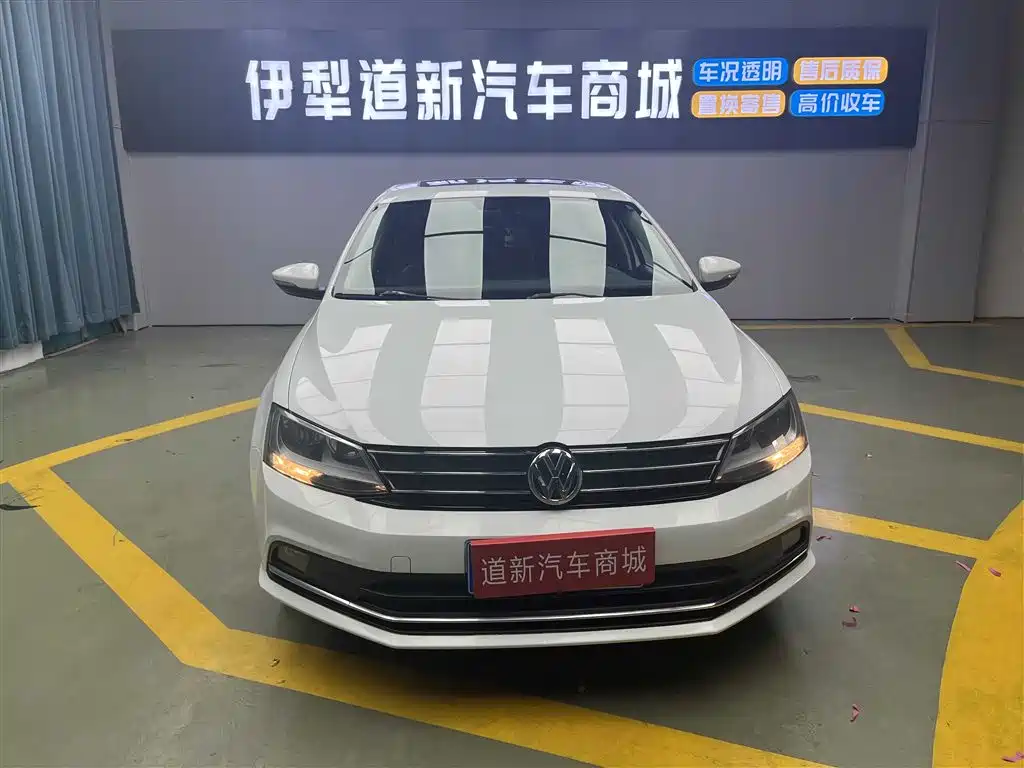 Volkswagen Sagitar 2018 1.6L Automatic Comfort