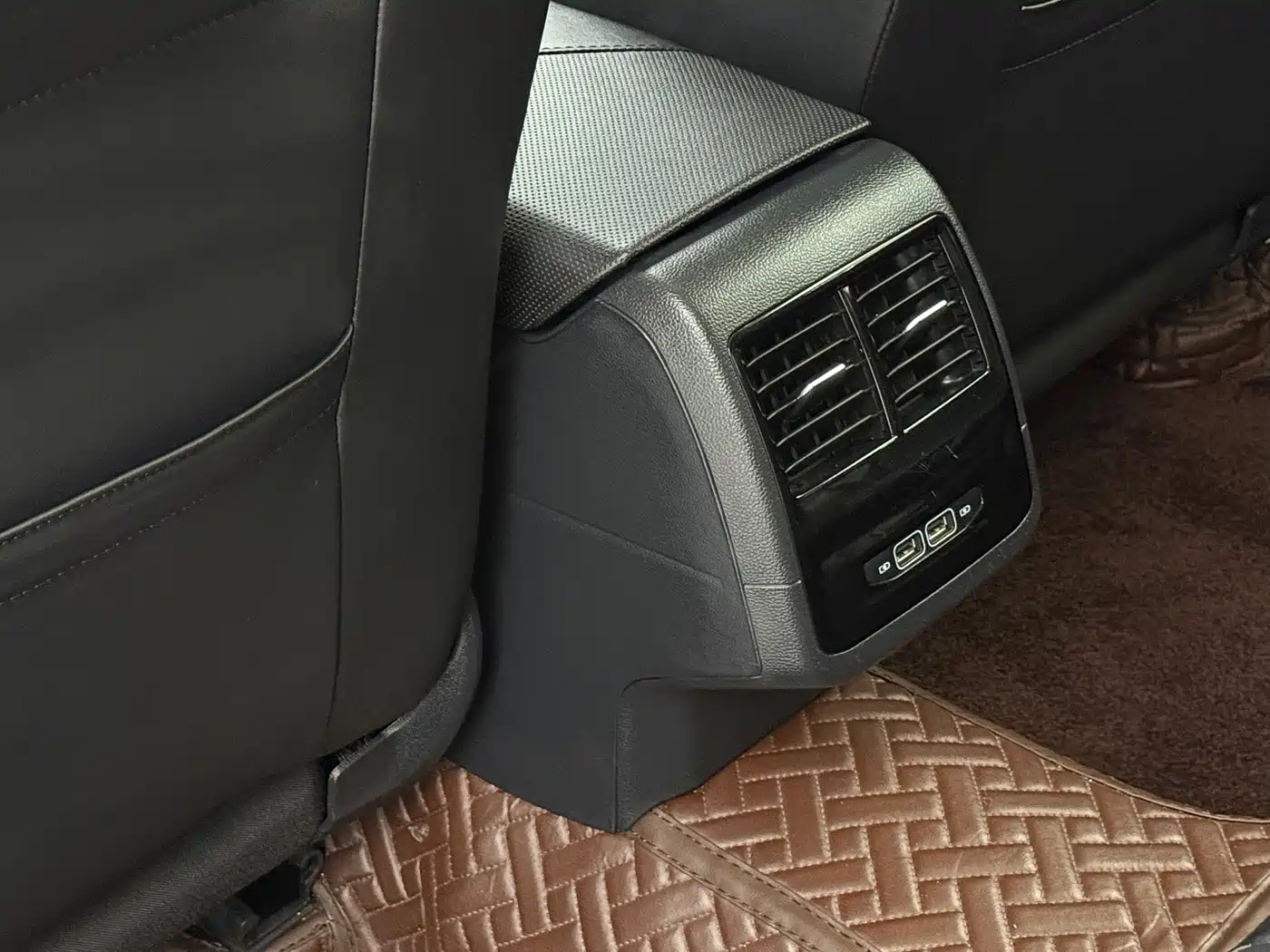 Volkswagen Sagitar 2023 280TSI DSG Surpass Plus Edition