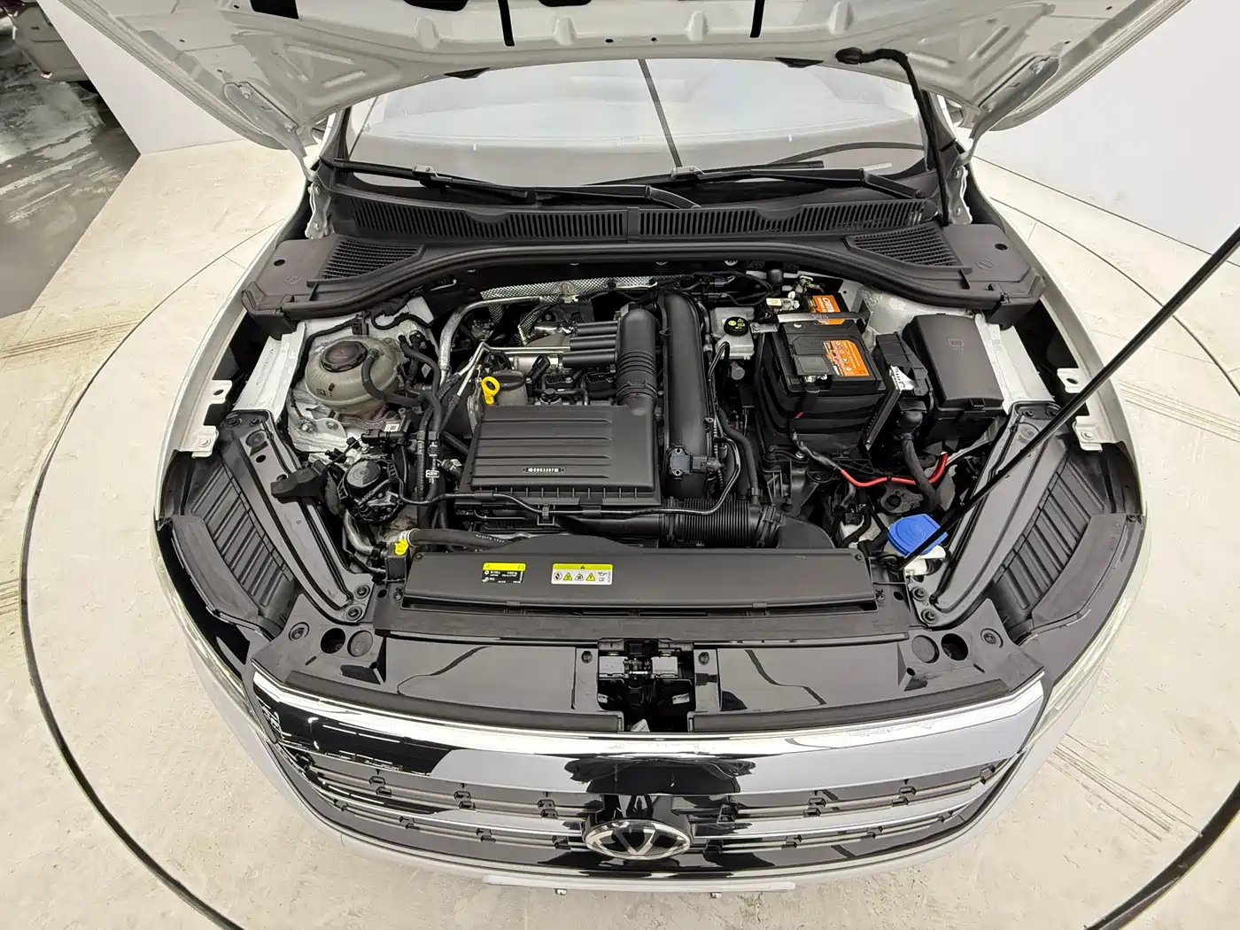 Volkswagen Sagitar 2023 280TSI DSG Surpass Plus Edition