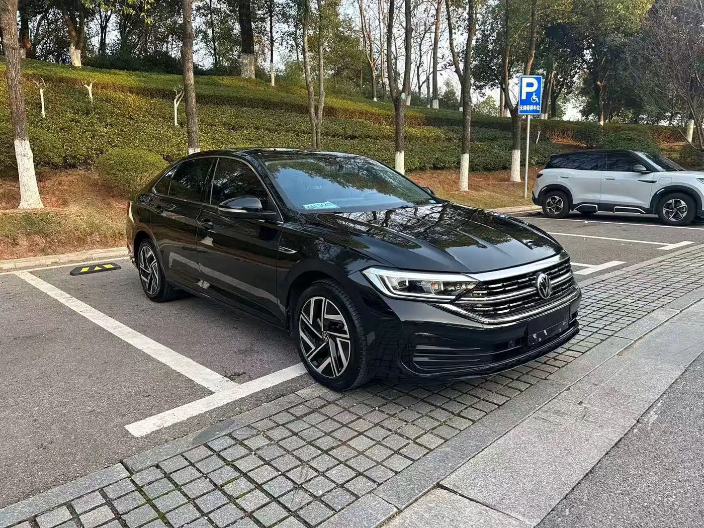 Volkswagen Sagitar 2023 280TSI DSG Beyond Lite