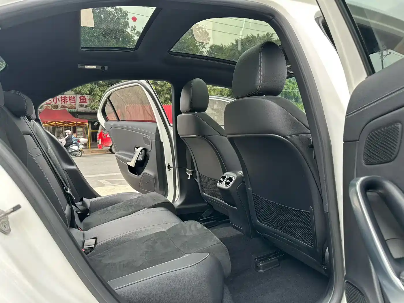 Mercedes-Benz Mercedes-Benz A-Class 2019 A 180 L Sport Sedan