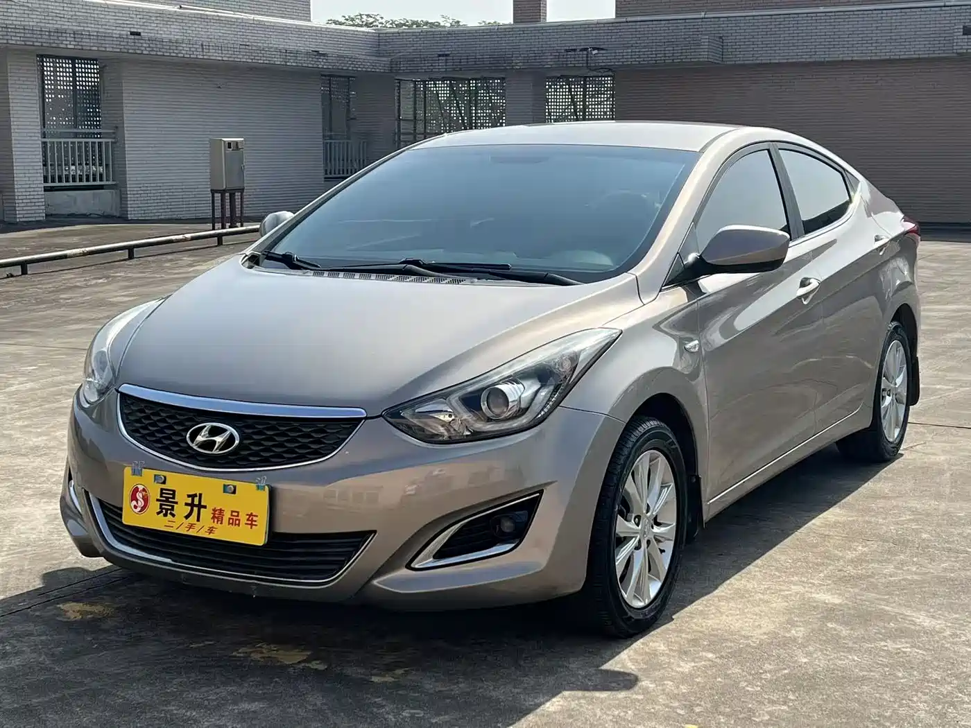 Hyundai Langdong 2016 1.6L Automatic Smart Edition