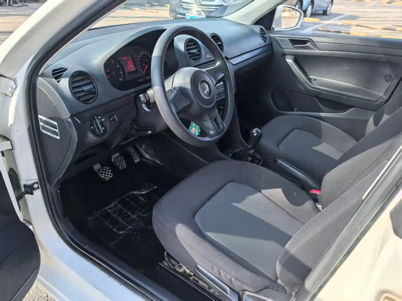 Volkswagen Jetta 2015 1.6L Manual Trend