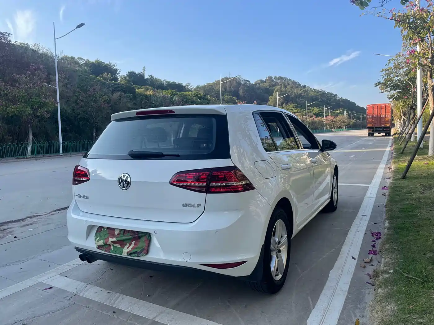 Volkswagen Golf 2017 230TSI Auto Comfort Millionth Anniversary Edition