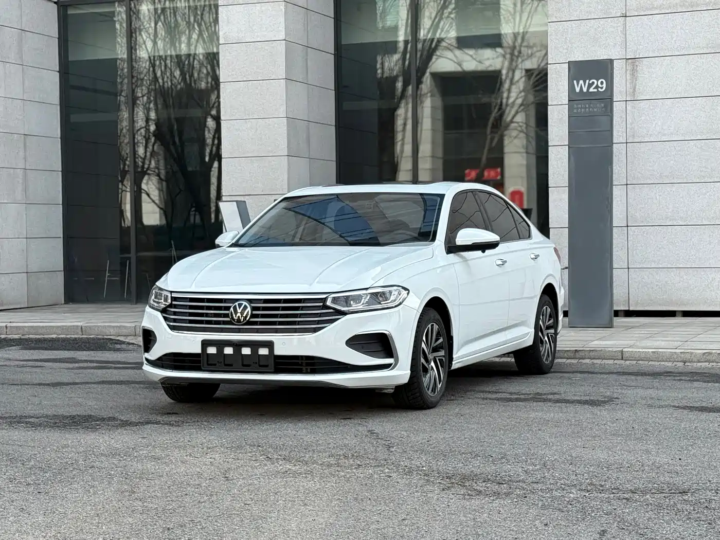 Volkswagen Lavida 2023 Facelift 1.5L Automatic 5 Million Edition