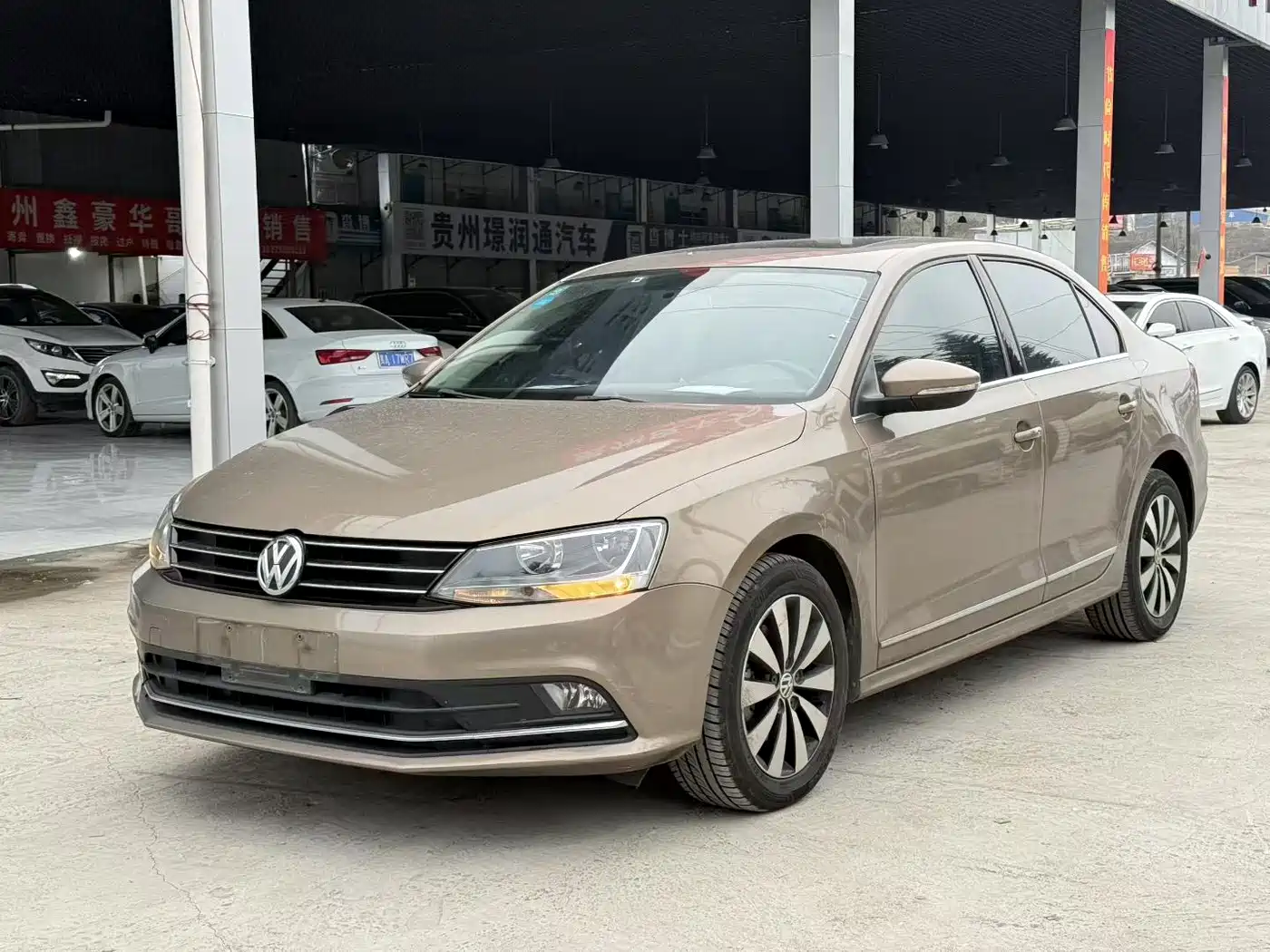 Volkswagen Sagitar 2017 230TSI Automatic Comfort