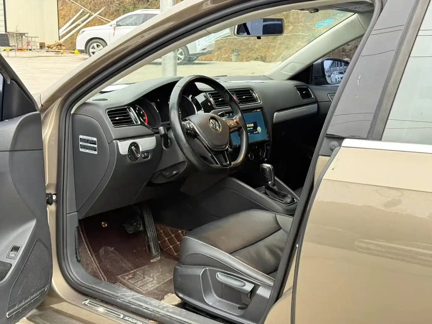 Volkswagen Sagitar 2017 230TSI Automatic Comfort