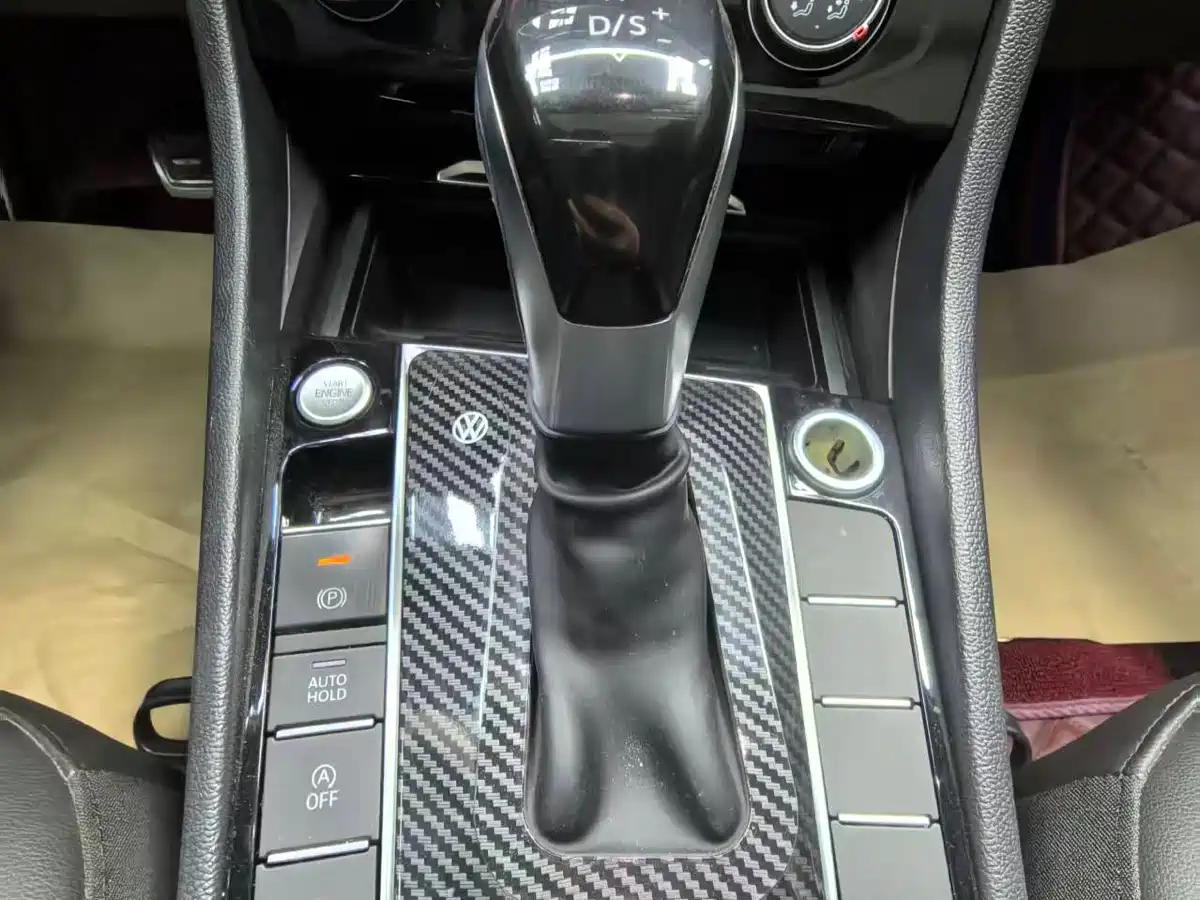 Volkswagen Sagitar 2021 280TSI DSG Surpassing Edition
