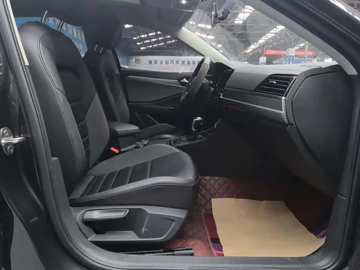 Volkswagen Sagitar 2021 280TSI DSG Surpassing Edition