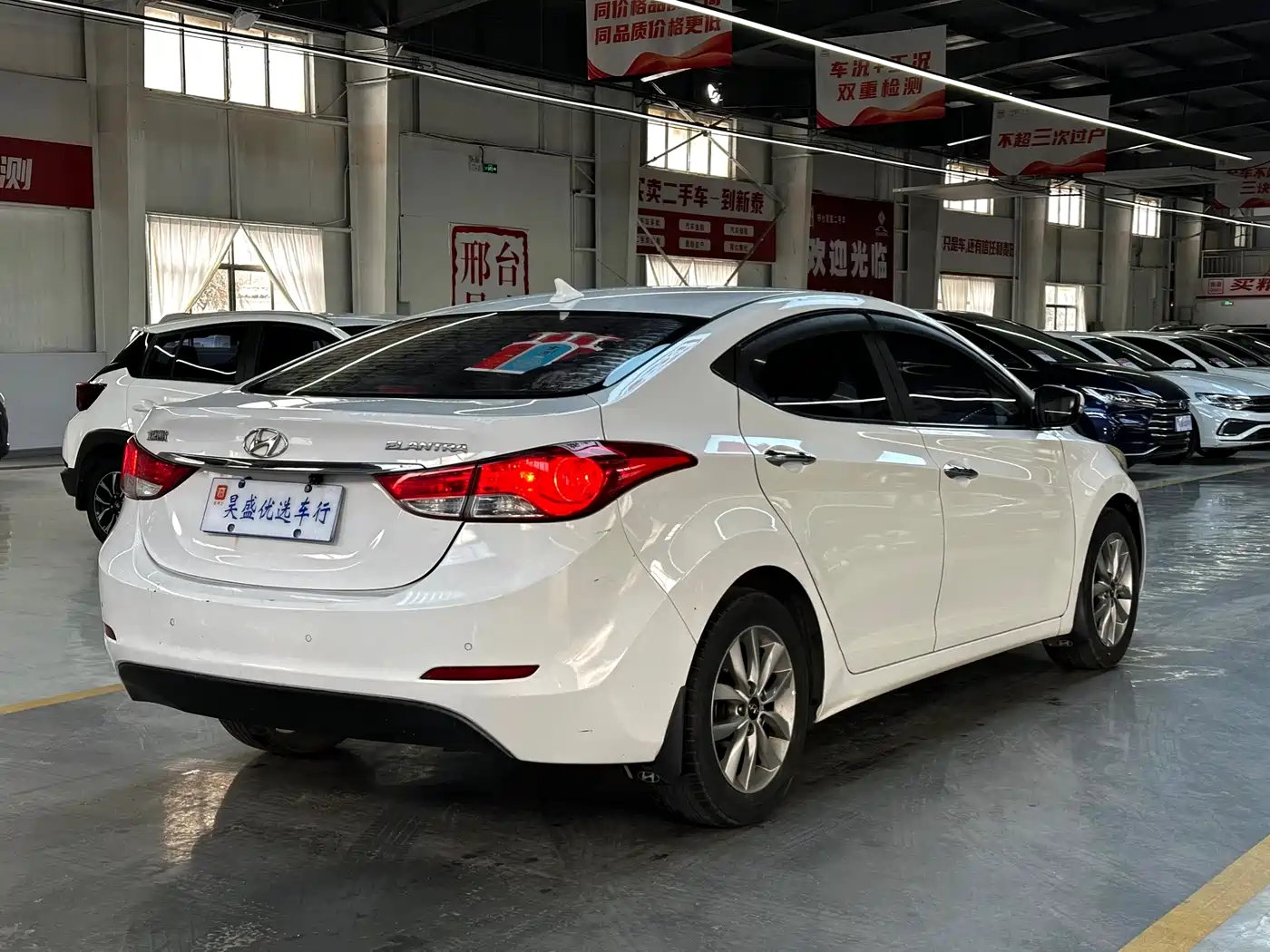 Hyundai Langdong 2016 1.6L Manual Premium Edition