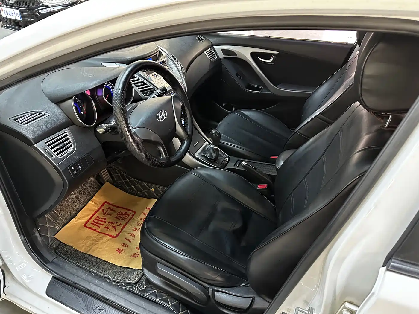 Hyundai Langdong 2016 1.6L Manual Premium Edition