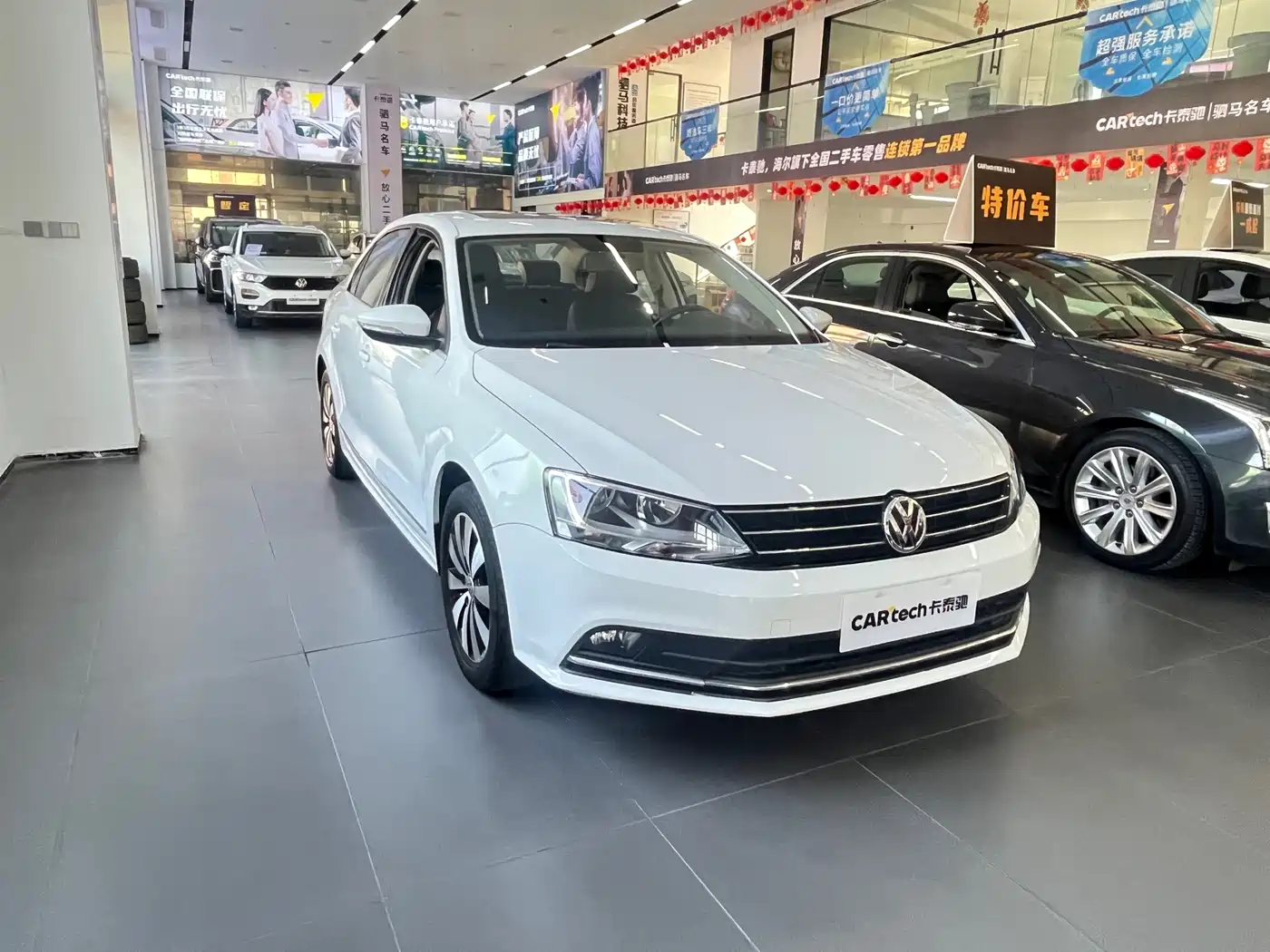 Volkswagen Sagitar 2018 280TSI DSG Comfort