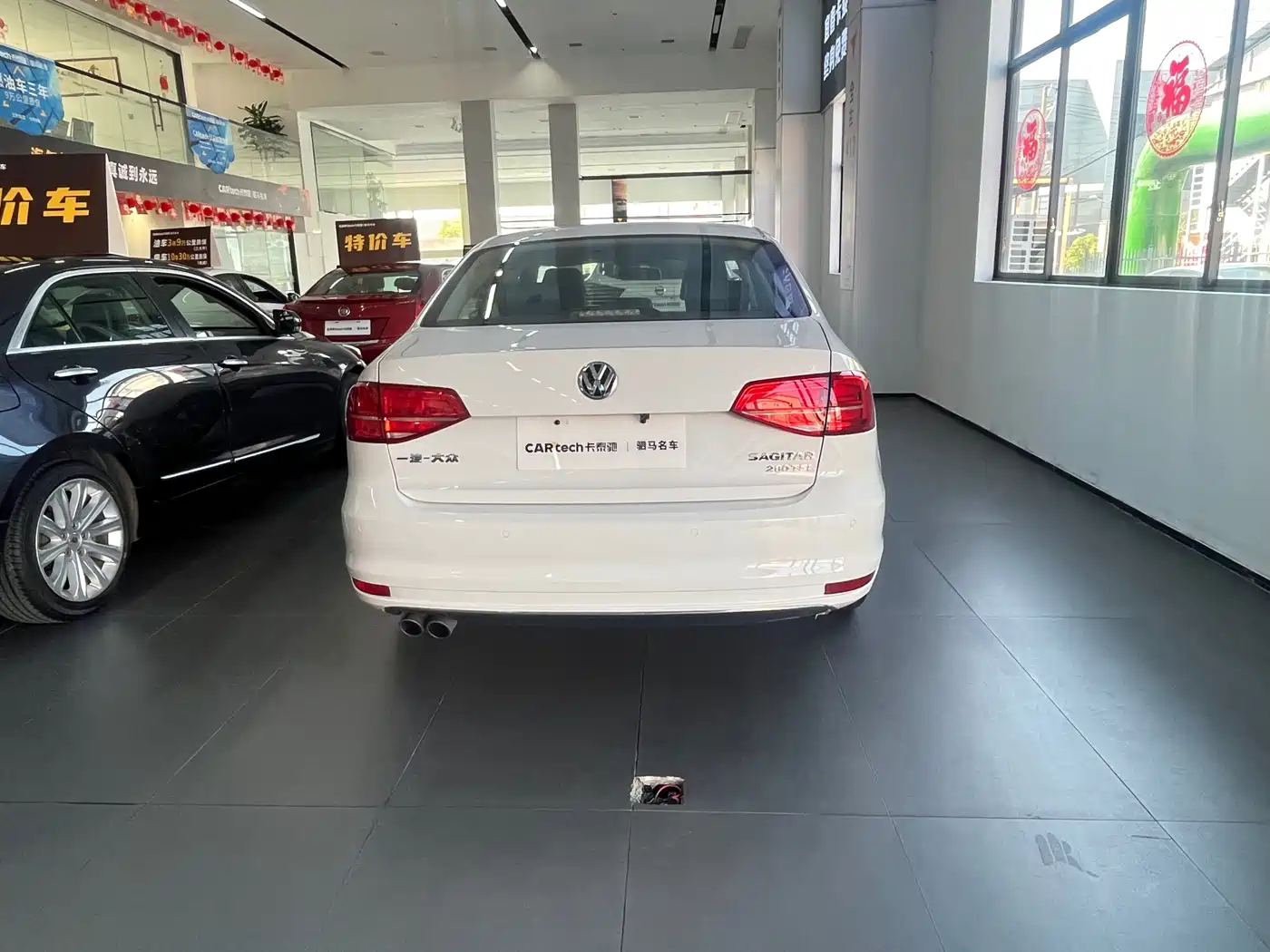 Volkswagen Sagitar 2018 280TSI DSG Comfort