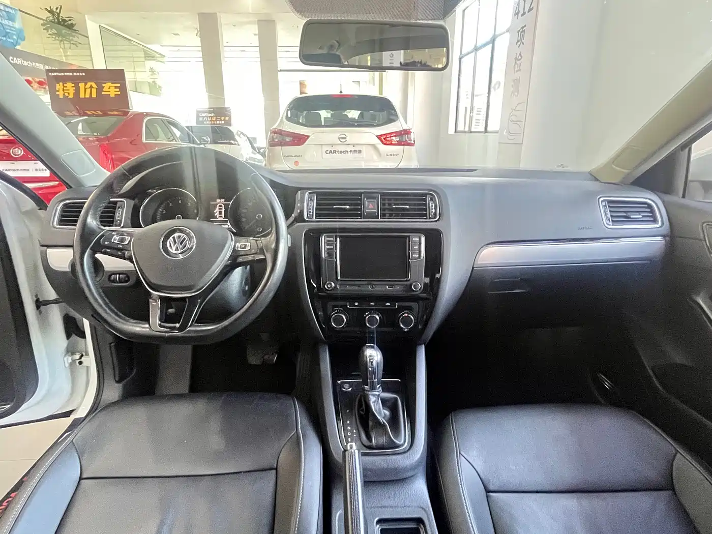 Volkswagen Sagitar 2018 280TSI DSG Comfort