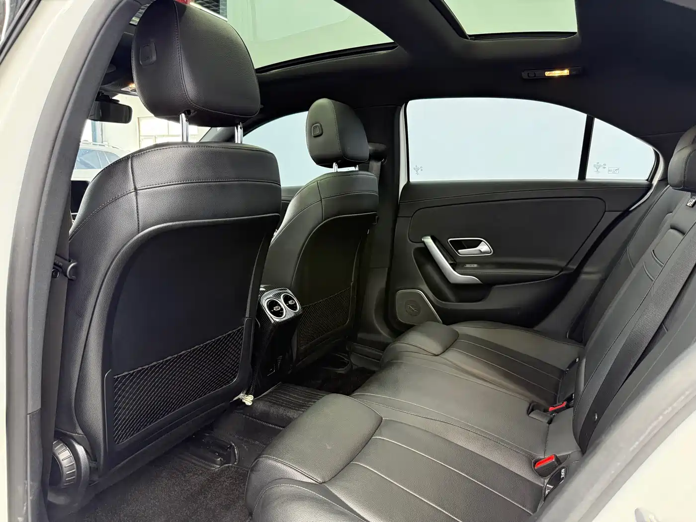 Mercedes-Benz Mercedes-Benz A-Class 2021 A 180 L Sports Sedan