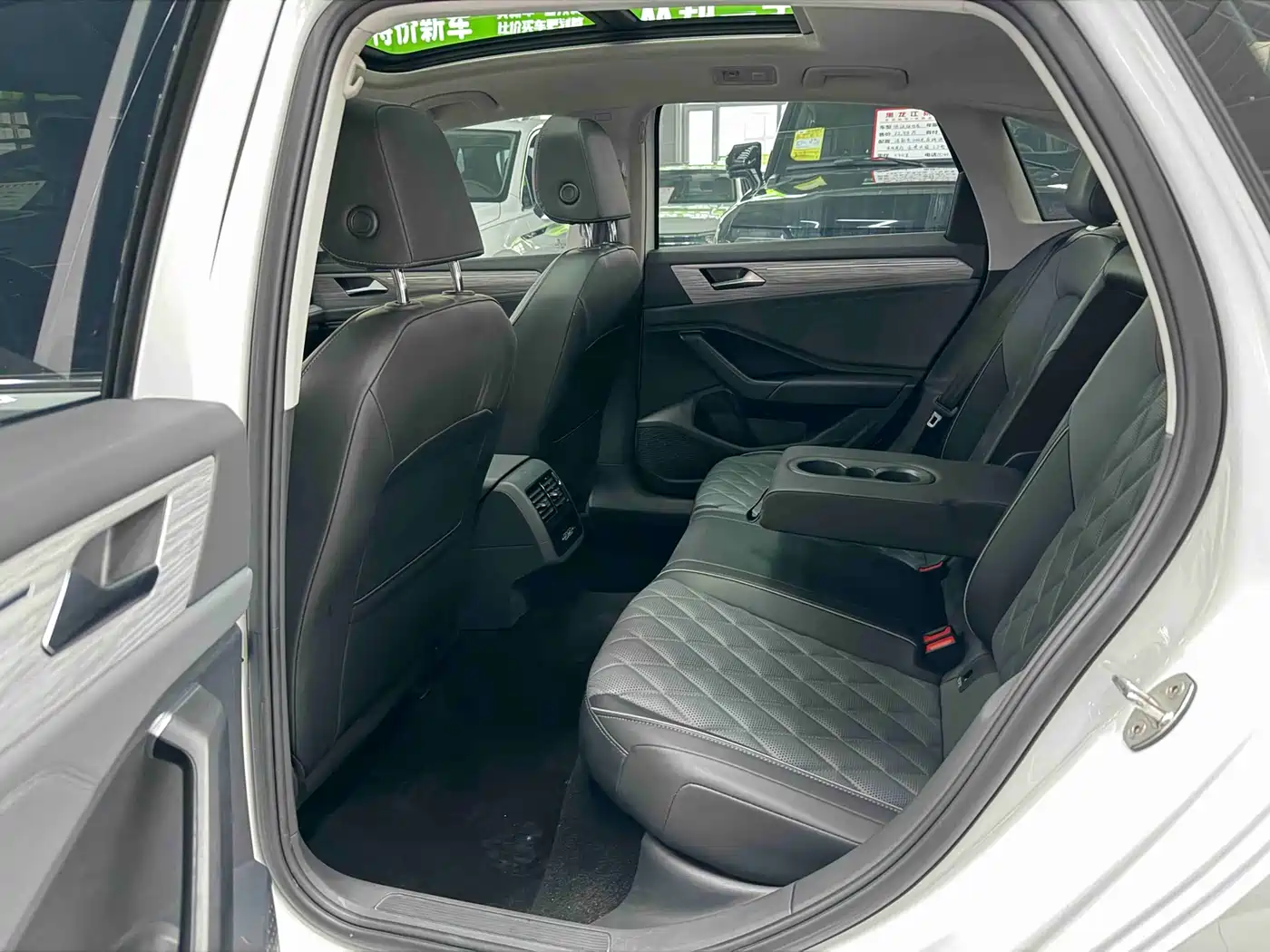 Volkswagen Sagitar 2023 280TSI DSG Surpass Plus Edition