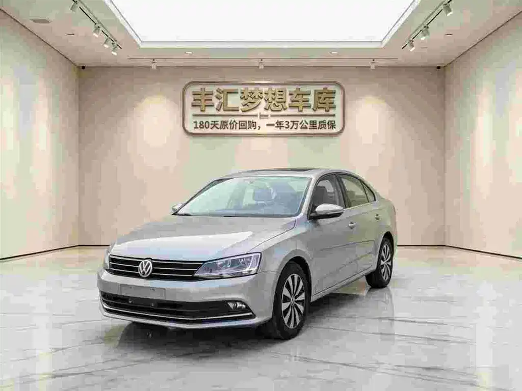 Volkswagen Sagitar 2018 180TSI DSG Premium Edition