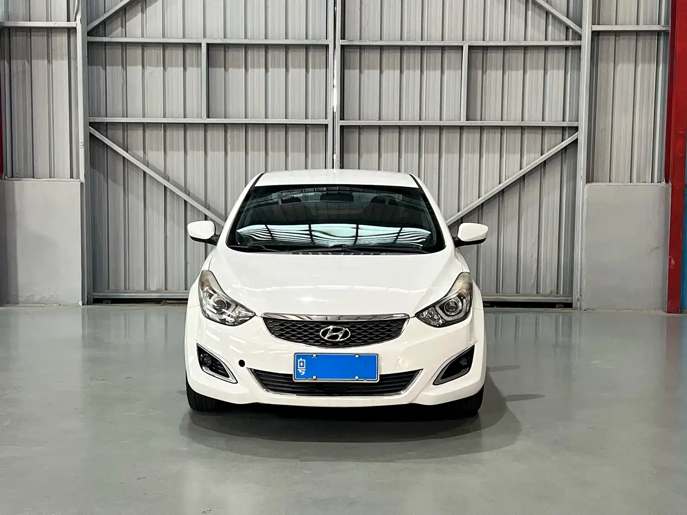 Hyundai Langdong 2016 1.6L Automatic Smart Edition