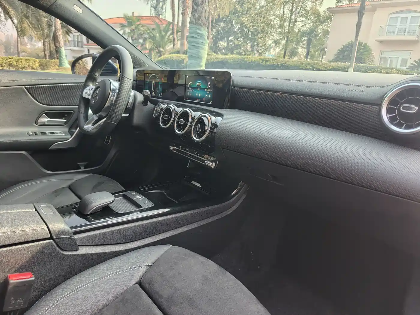 Mercedes-Benz Mercedes-Benz A-Class 2019 A 180 L Sport Sedan