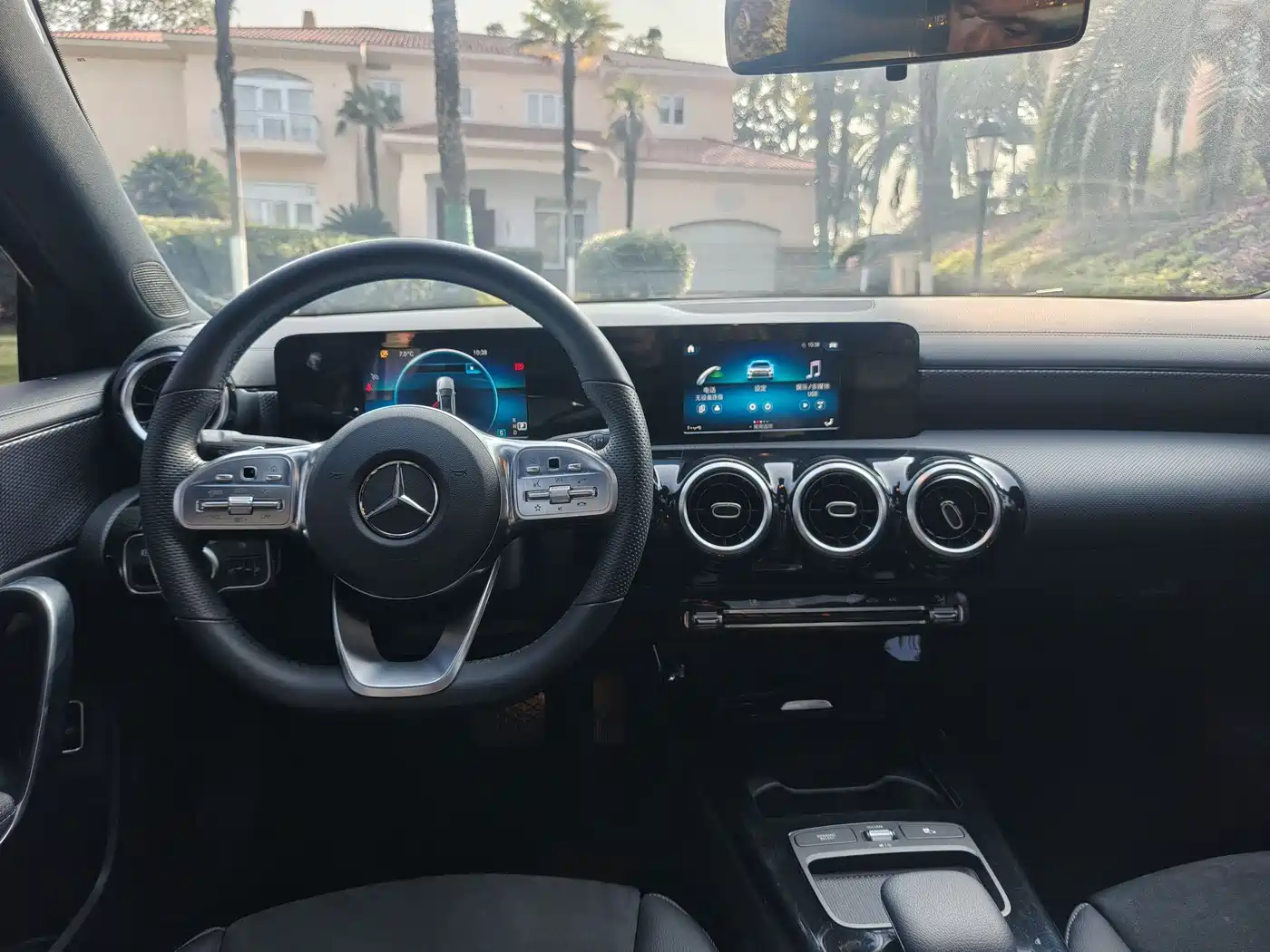 Mercedes-Benz Mercedes-Benz A-Class 2019 A 180 L Sport Sedan