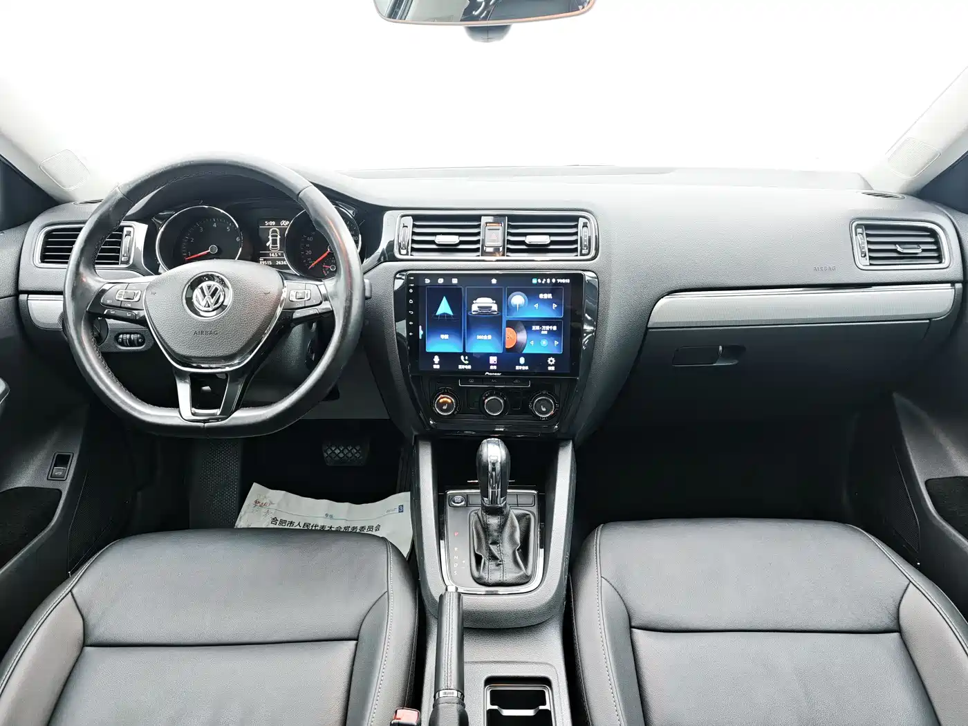 Volkswagen Sagitar 2018 180TSI DSG Premium Edition