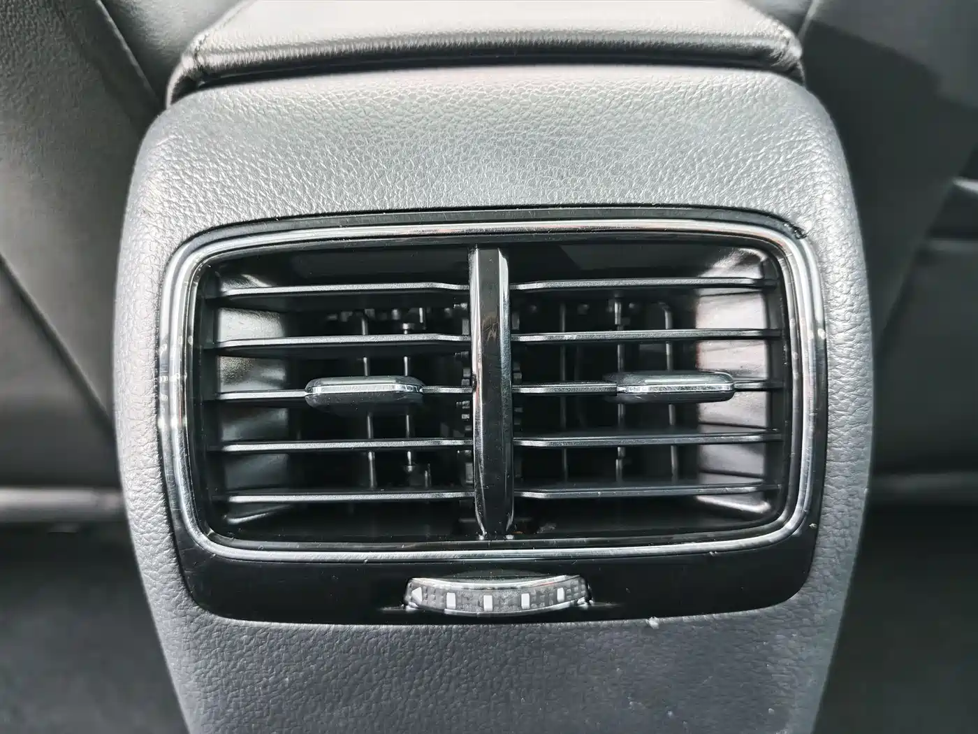 Volkswagen Sagitar 2018 180TSI DSG Premium Edition