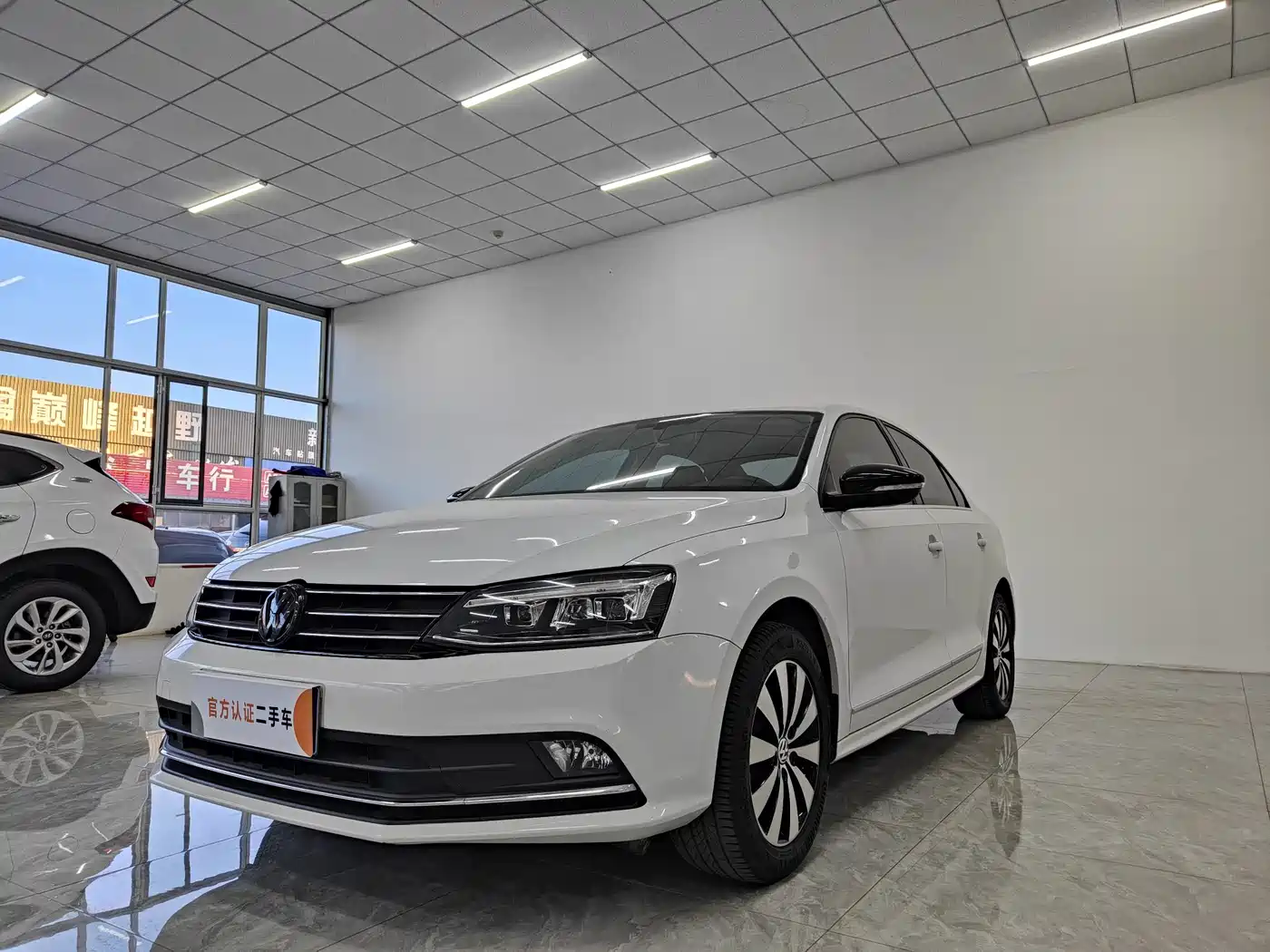 Volkswagen Sagitar 2018 1.6L Automatic Comfort