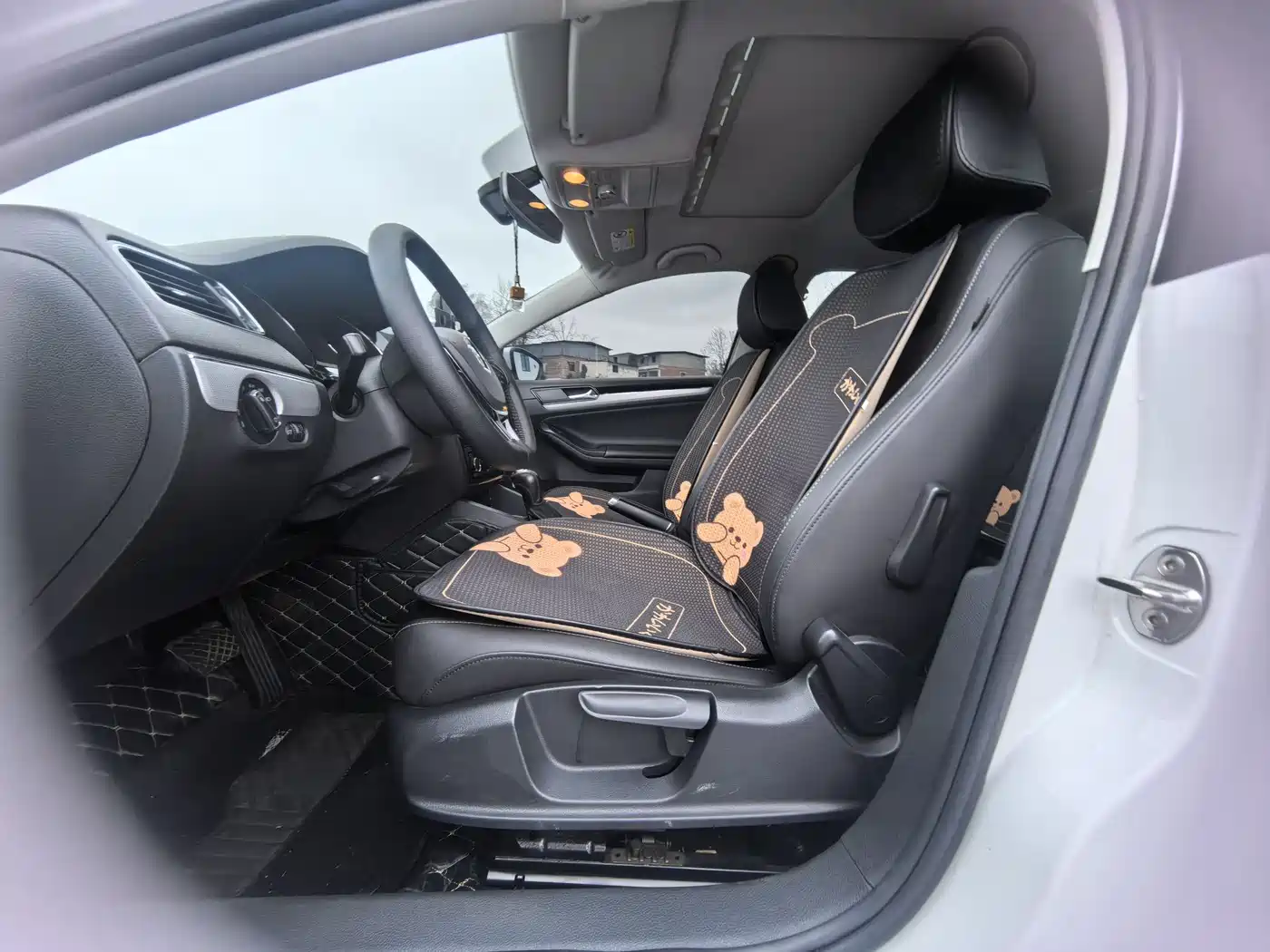 Volkswagen Sagitar 2018 1.6L Automatic Comfort