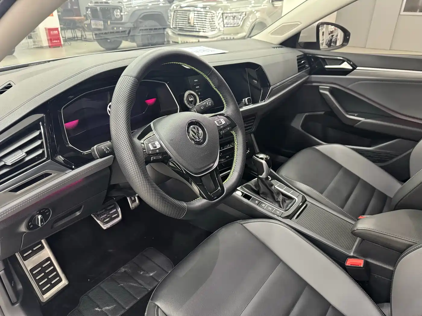Volkswagen Sagitar 2021 280TSI DSG Surpassing Edition