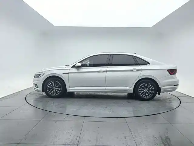 Volkswagen Sagitar 2021 280TSI DSG Surpassing Edition