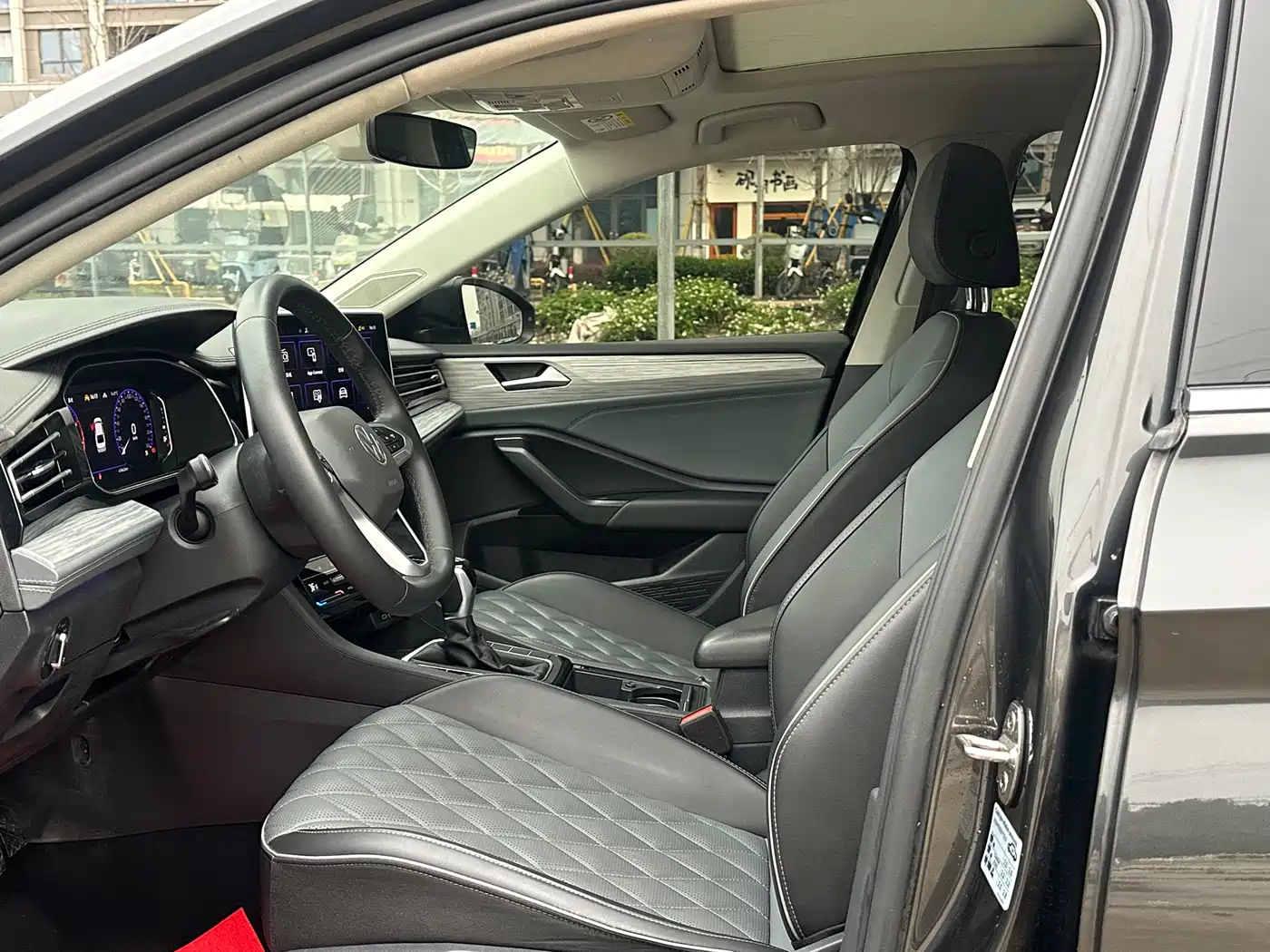 Volkswagen Sagitar 2022 280TSI DSG Surpassing Edition