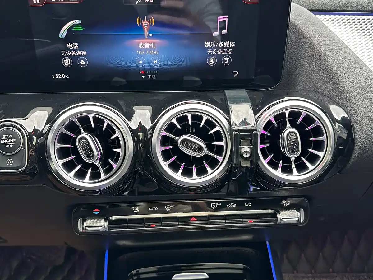 Mercedes-Benz Mercedes-Benz GLA 2020 GLA 180
