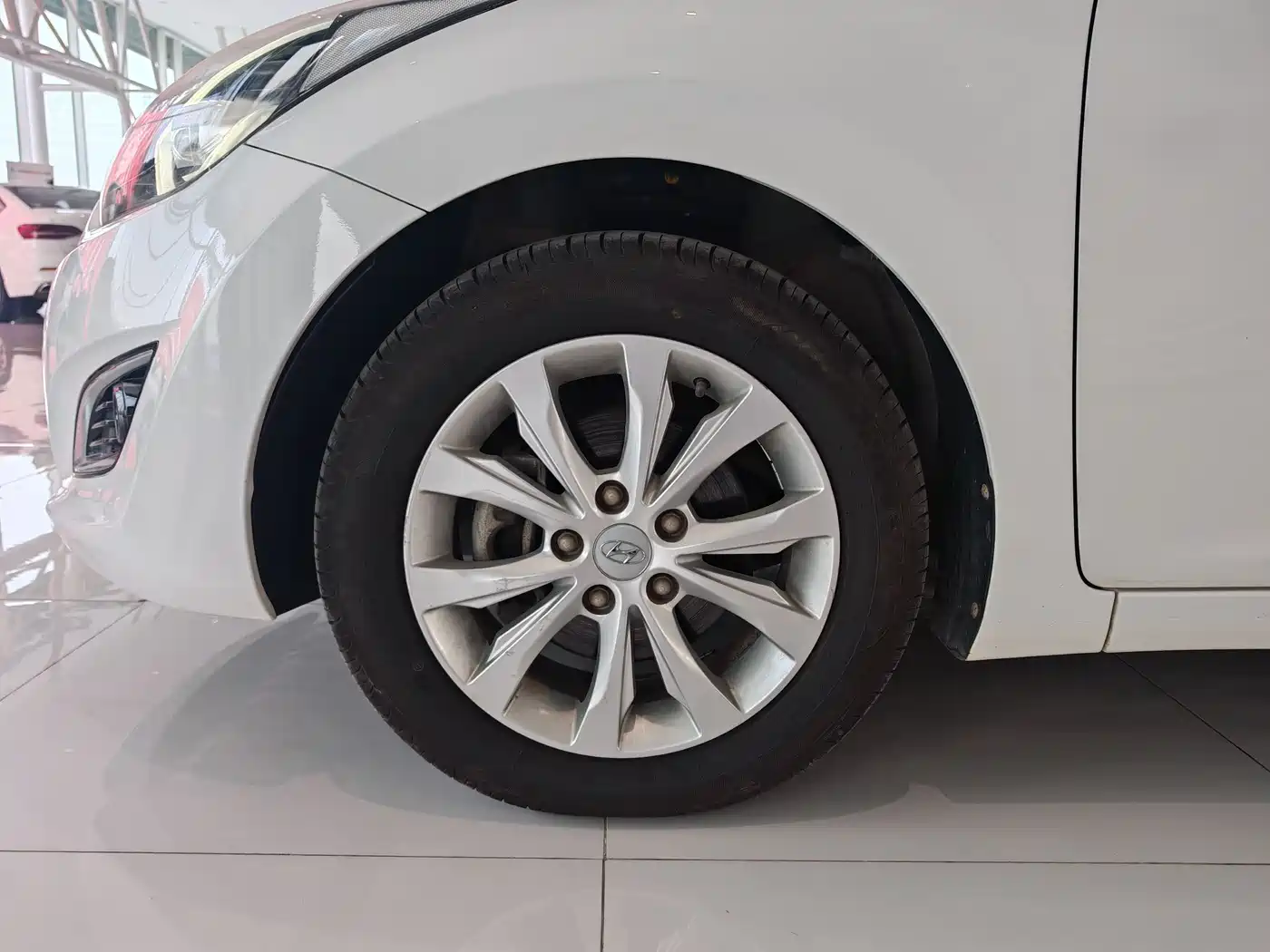 Hyundai Langdong 2016 1.6L Automatic Premium Edition