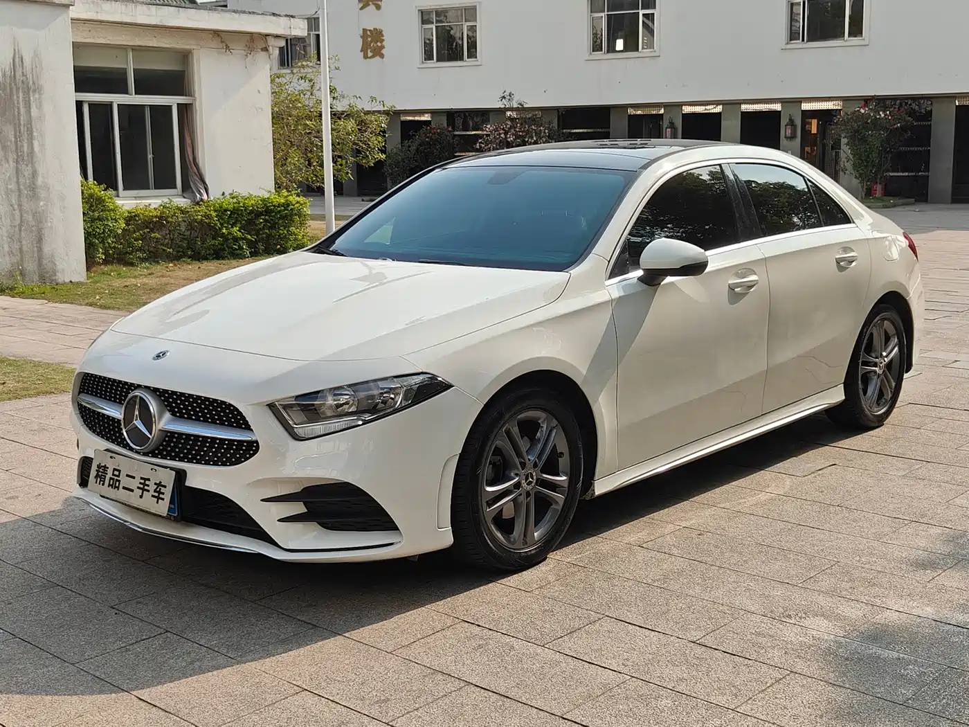 Mercedes-Benz Mercedes-Benz A-Class 2022 A 180 L